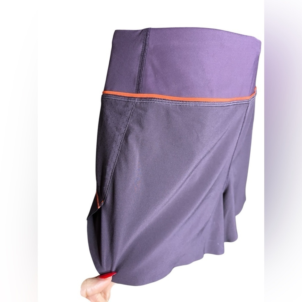 Athleta womens purple orange Run With It 3.5" Short Sz M preloved like new - Picture 4 of 11